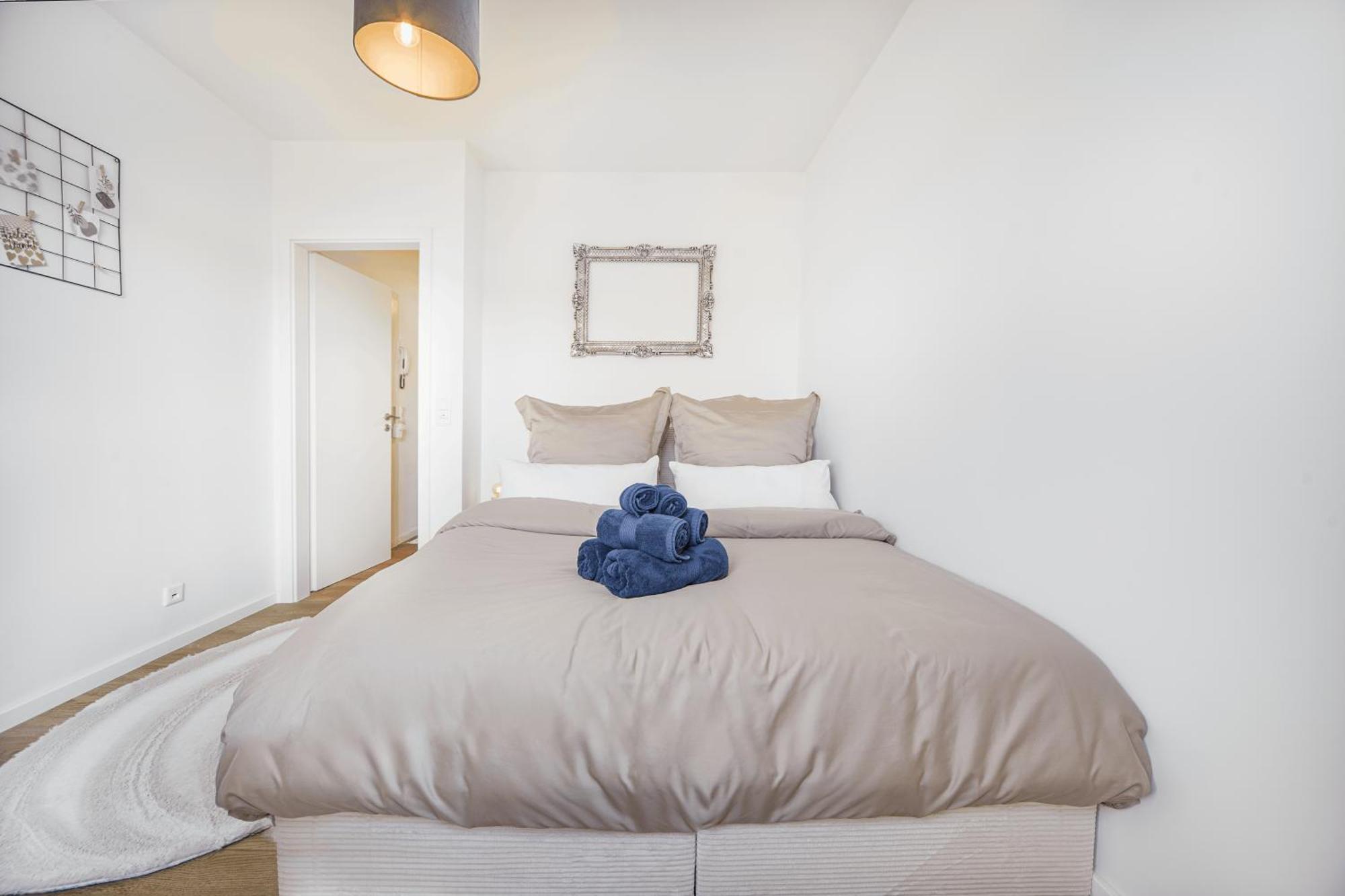 Excellence Deluxe Suite Mit Balkon & Stadtblick - Zentral An Der Messe Essen Ngoại thất bức ảnh